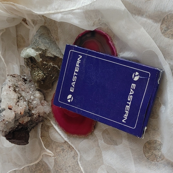 Eastern Airlines playing cards - Picture 1 of 3